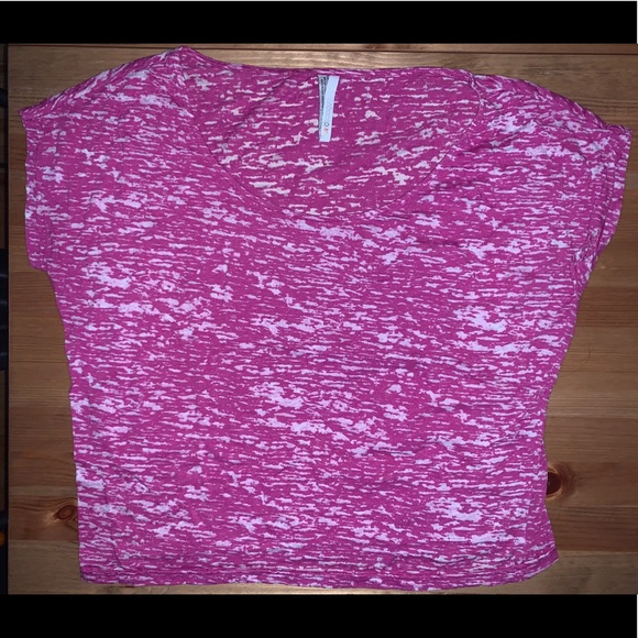 Ideology oversized pink burn out crop top - Picture 2 of 5